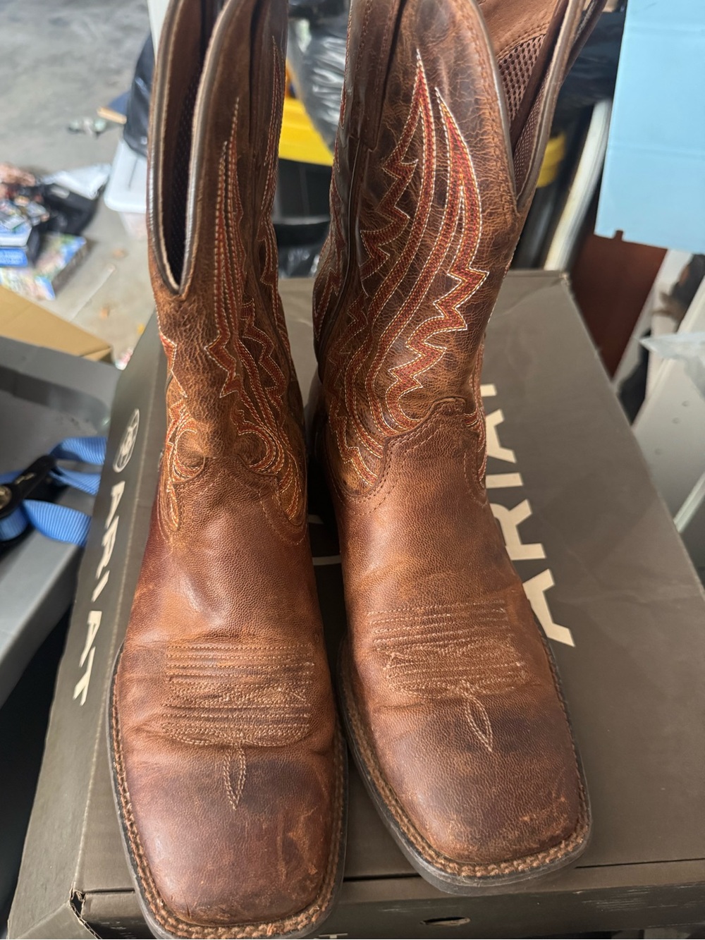 Ariat men’s boots size 9D